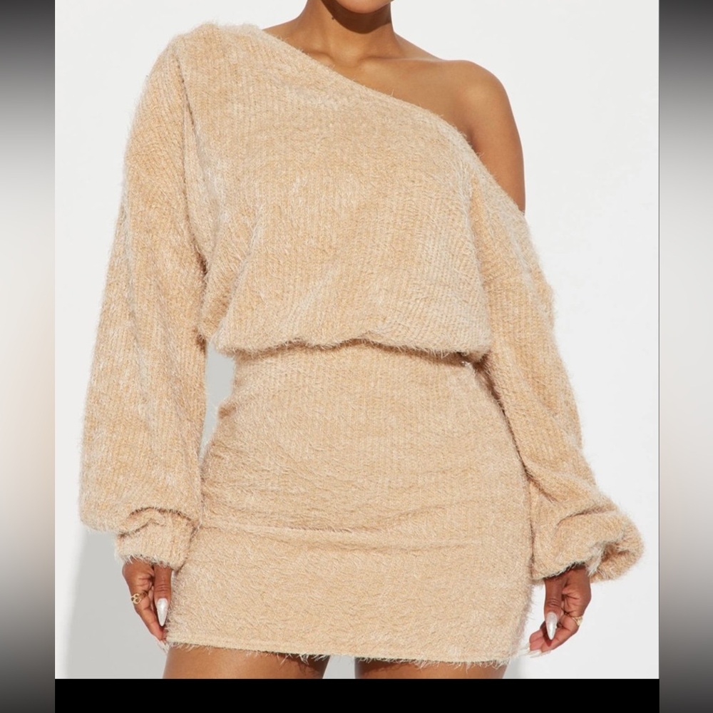 Fuzzy sweater dress 🍁🤎